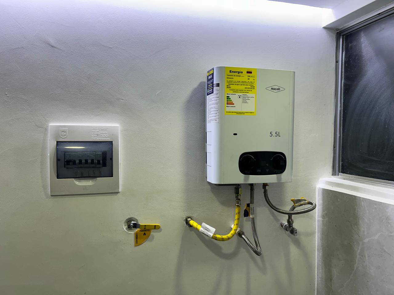 Instalación Haceb 5.5 litros